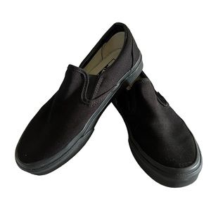 Vans Off the Wall Black Slip On Sneakers Size 6